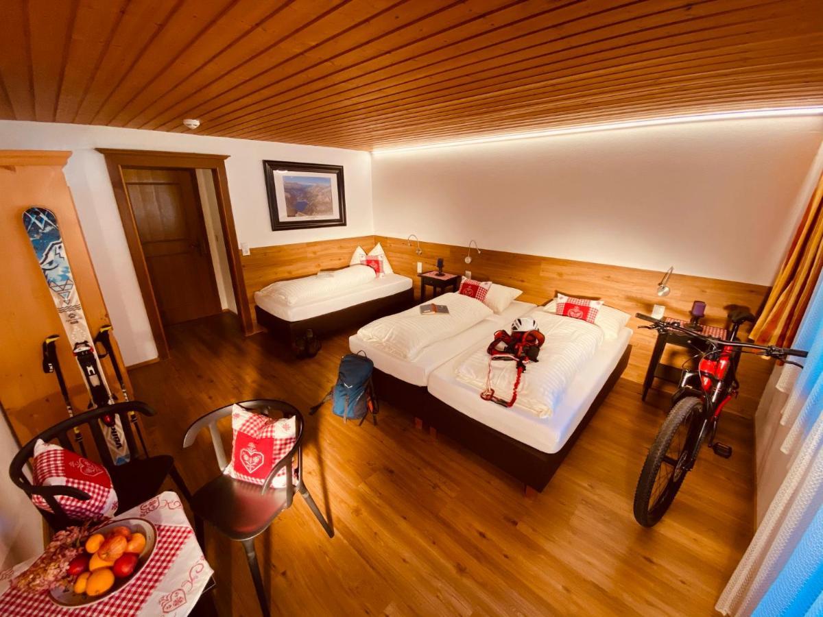 Hotel Standlhof Zillertal أوديرنز المظهر الخارجي الصورة